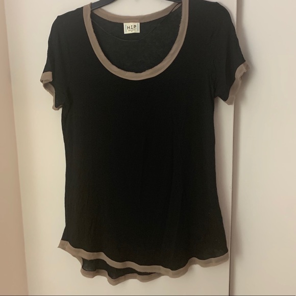 Black Round Neck Soft T-Shirt With Brown Trim - Picture 4 of 7